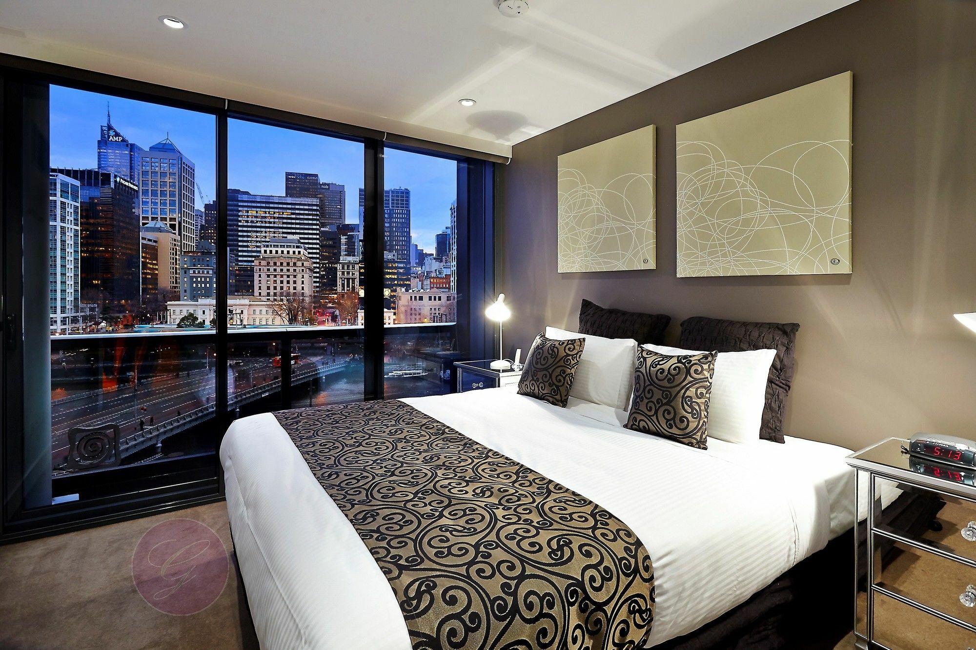 Melbourne Luxury Collection Apartment Exterior photo